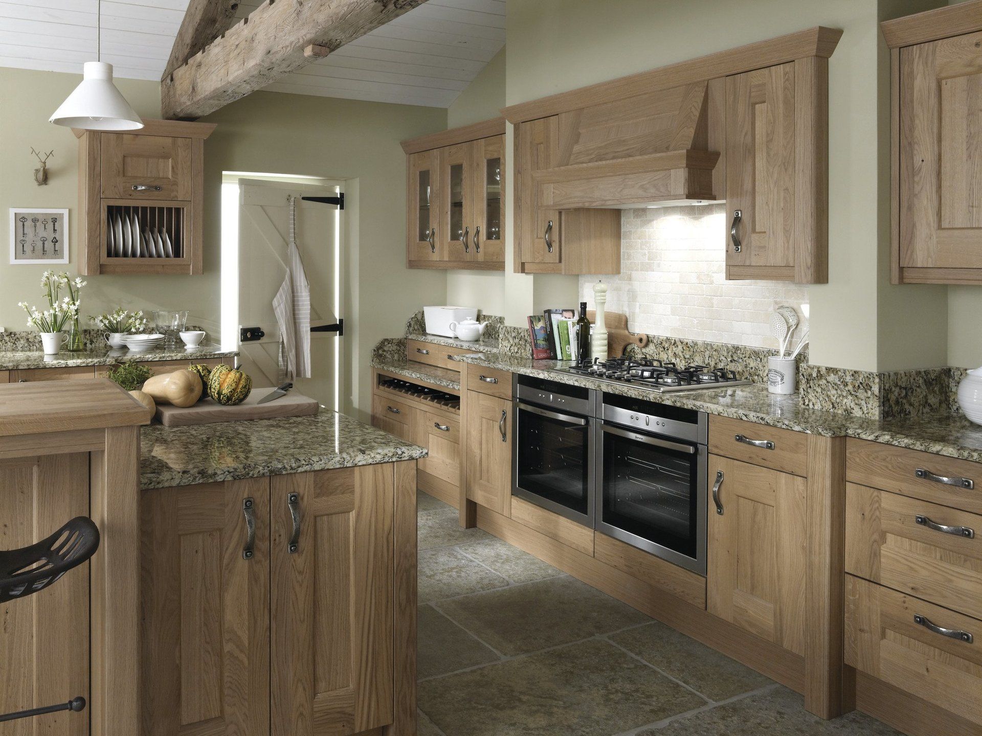 kitchen with woodwork