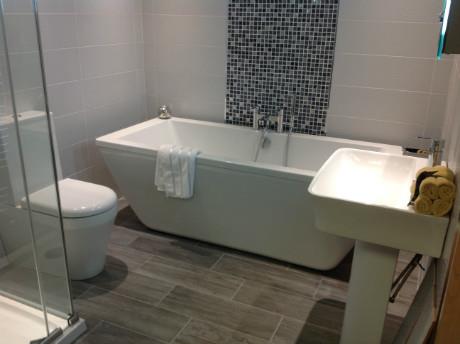 bathtub