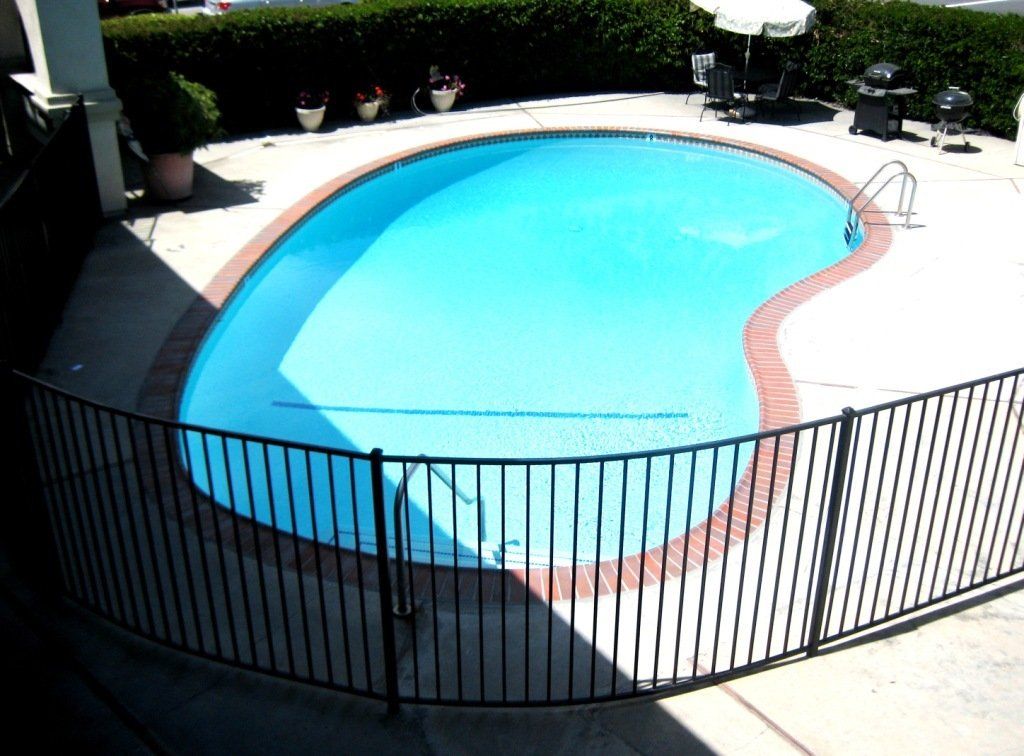 Covina Manor