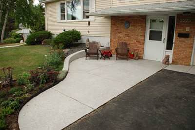 Entry Patio with Retaining Wall Entry Patio with Retaining Wall