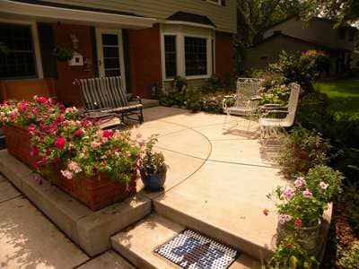 Front Walkway and Planters