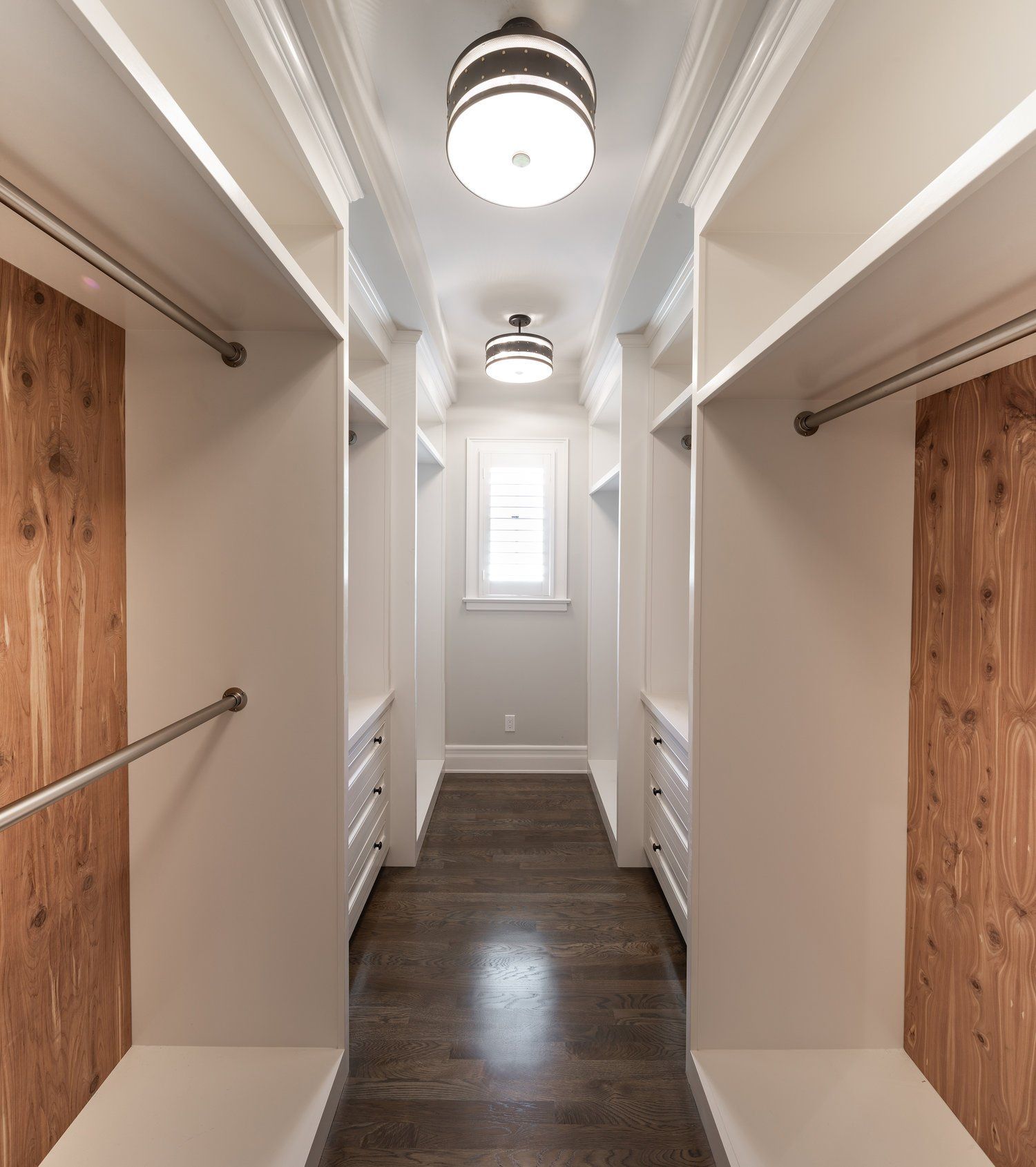 Spacious Bathroom