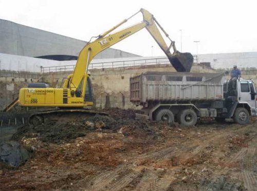 Locação de Escavadeira Hidráulica - TZ Rental