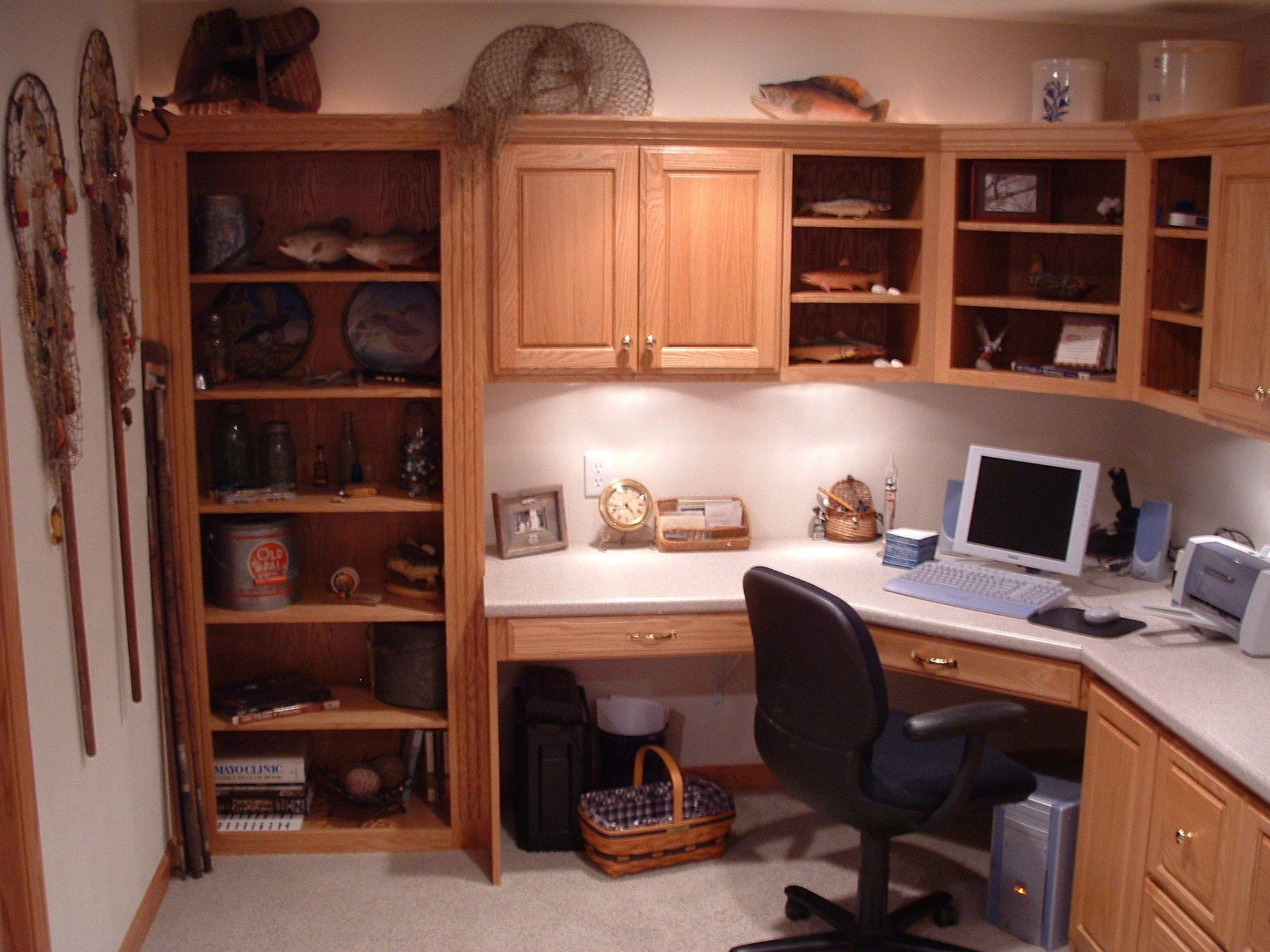 custom office desk and cabinets