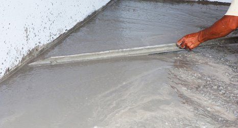 Screeding