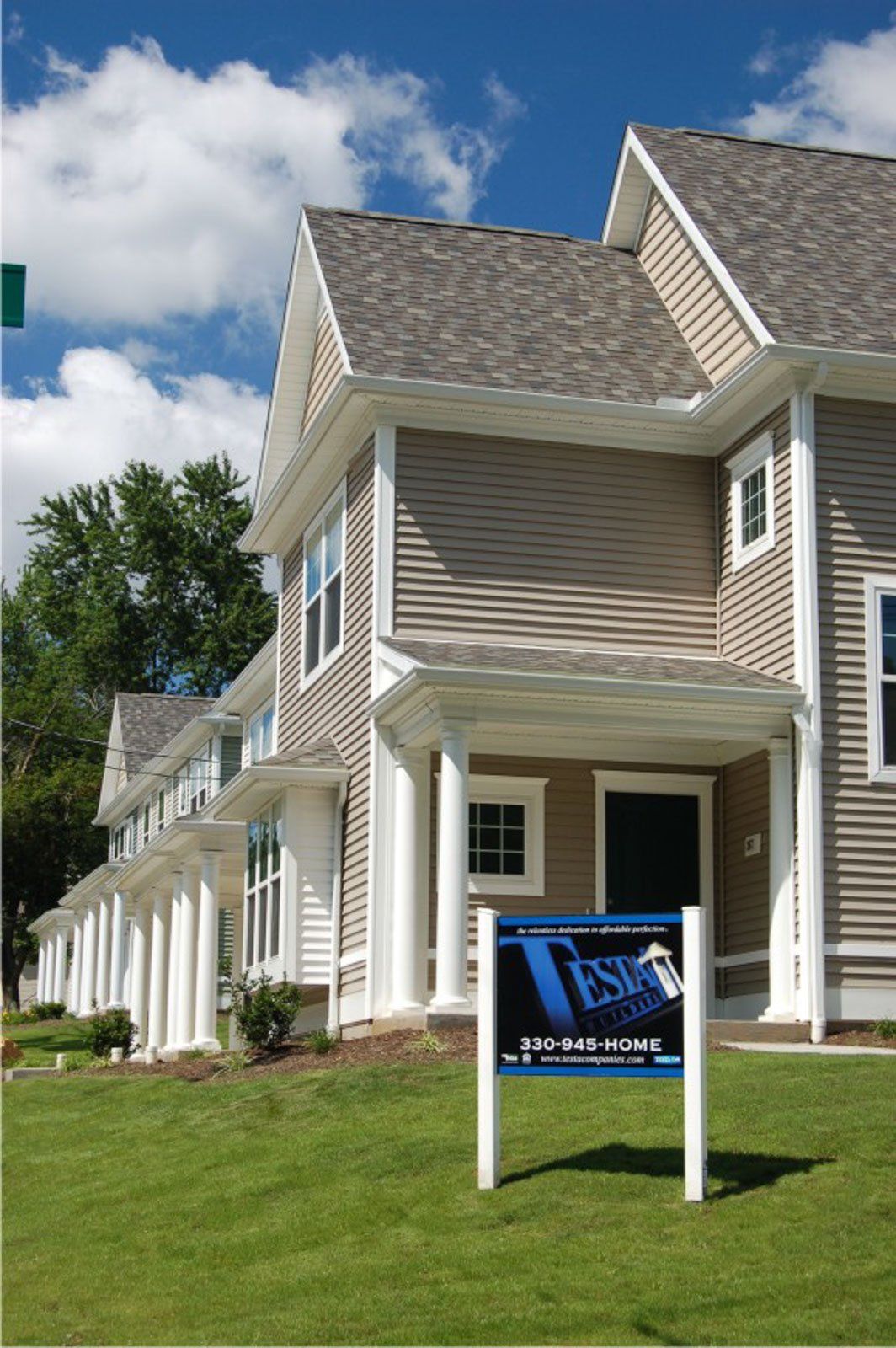 cascade village exterior