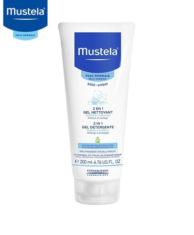 Gel detergente Mustela 2 in 1 in tubetto per neonati. Tubetto bianco con marchio e testo blu.