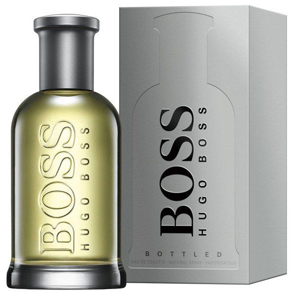 Flacone e scatola del profumo Hugo Boss Bottled, liquido ambrato chiaro, confezione grigia.