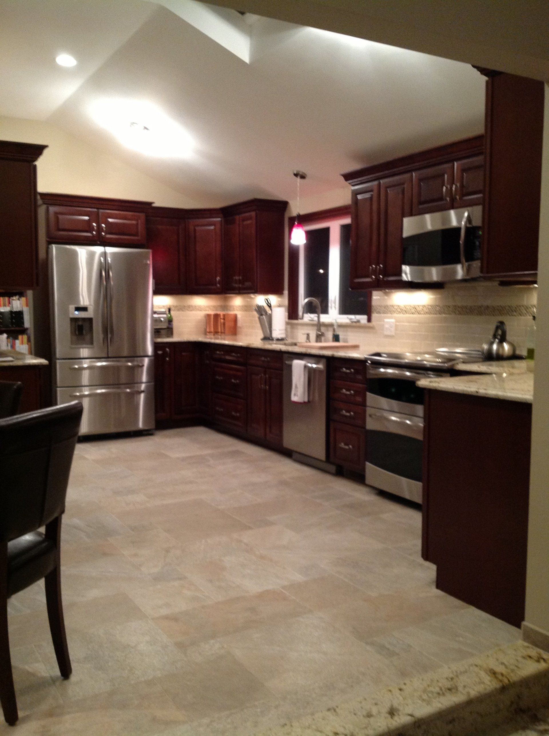 Isla Stonhenge Kitchen Tile Floor