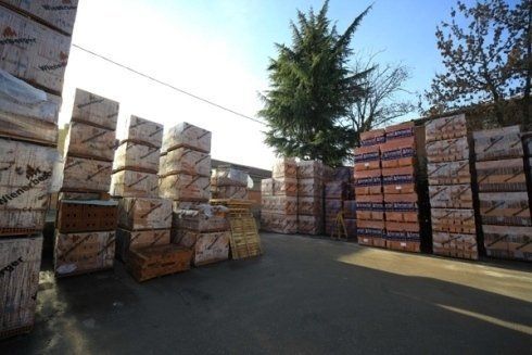 deposito materiali da costruzione