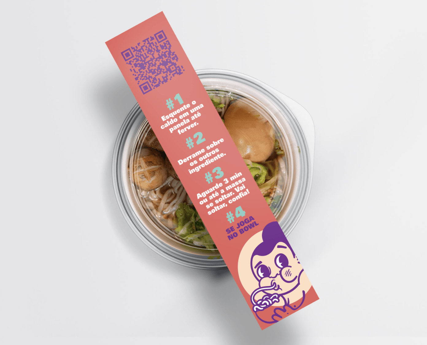 Uma tigela de macarrão com uma tira de papel com instruções, ilustração de um chef de desenho animado.