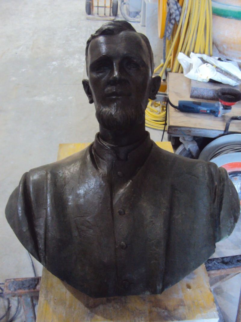 Statua rovinata