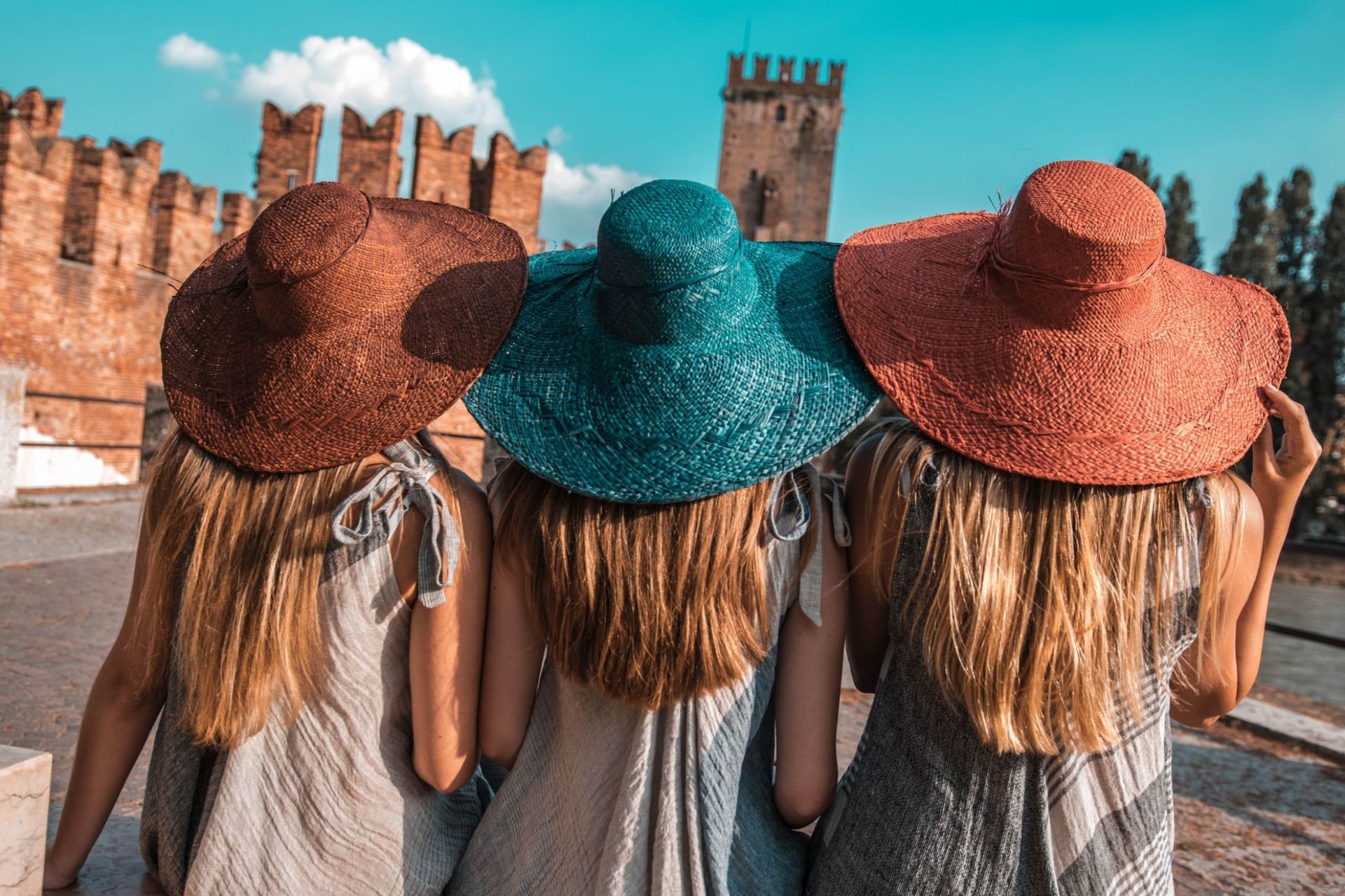cappello estivo da donna vari colori