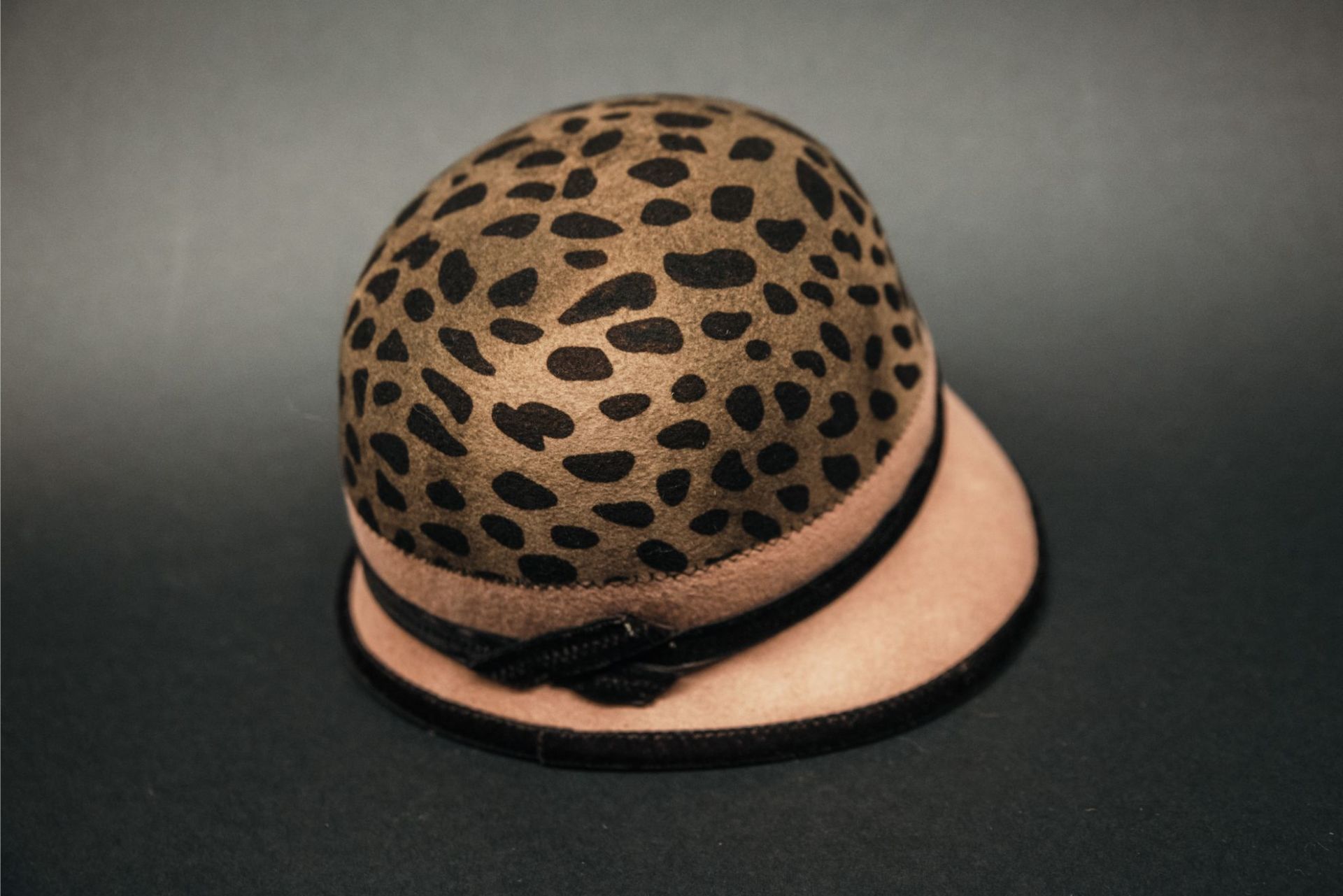 cappello da donna leopardato