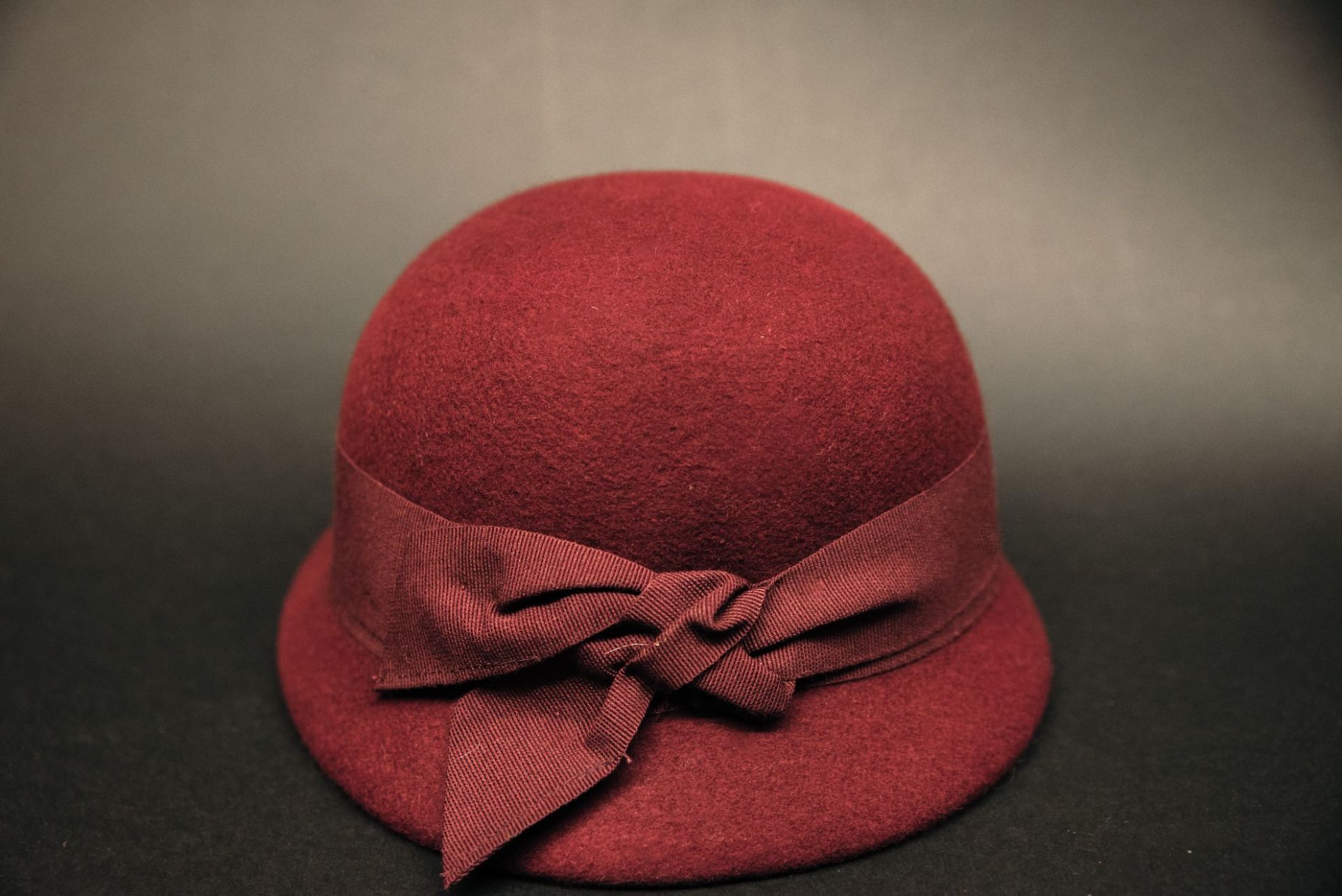 cappello invernale lana bordeaux