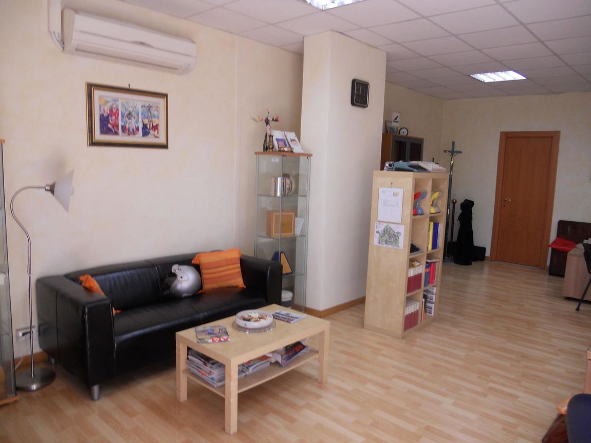 Sala d'aspetto dell'agenzia
