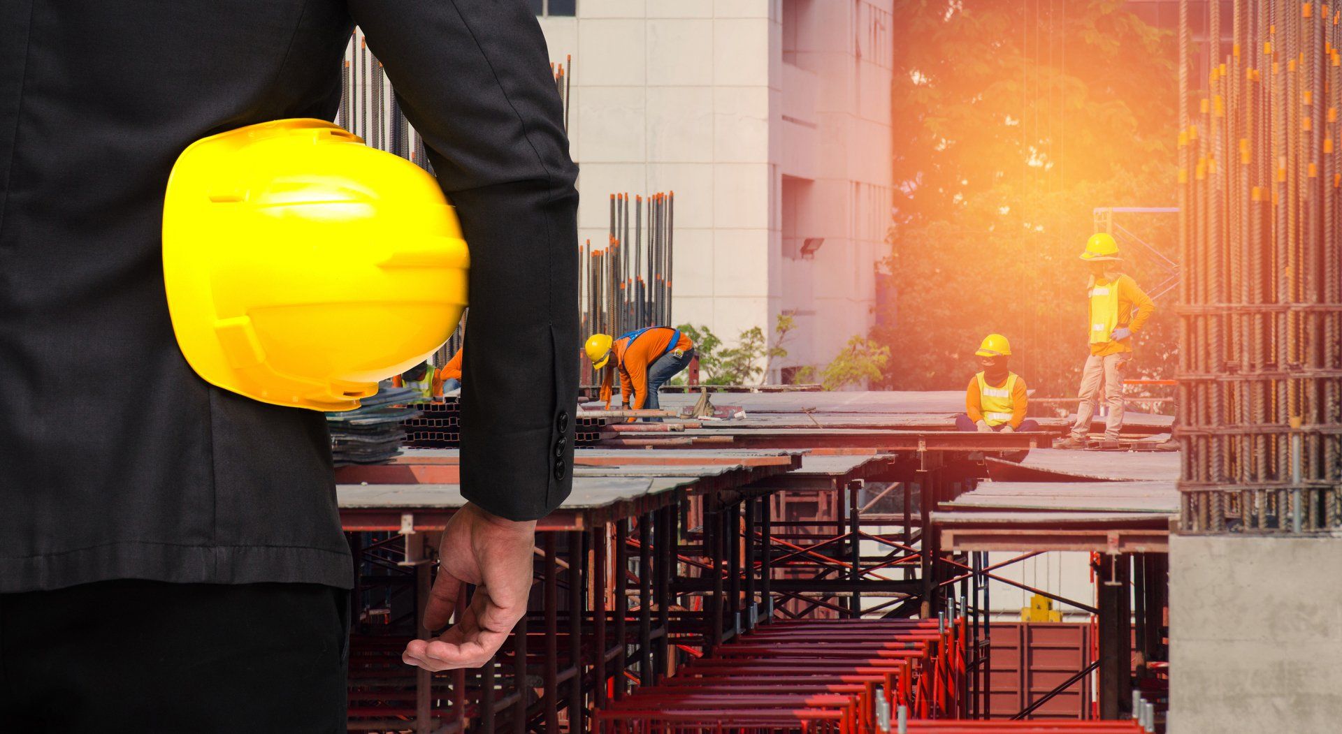 Construction owner hiding his Identity