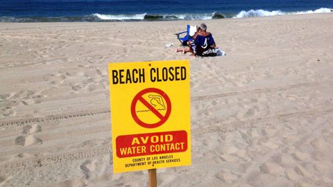 Beaches closed due to Dozens of Hypodermic needles washing ashore Beaches Closed Due to Dozens of Hypodermic Needles washing ashore