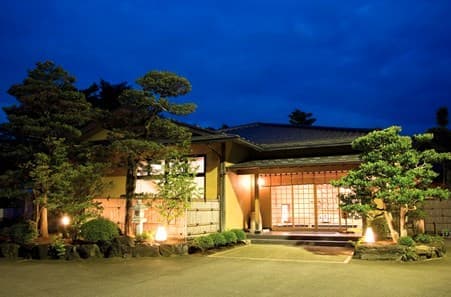 加賀旬彩-ウメヤの外観