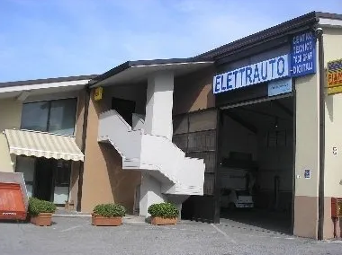 esterni dell'elettrauto