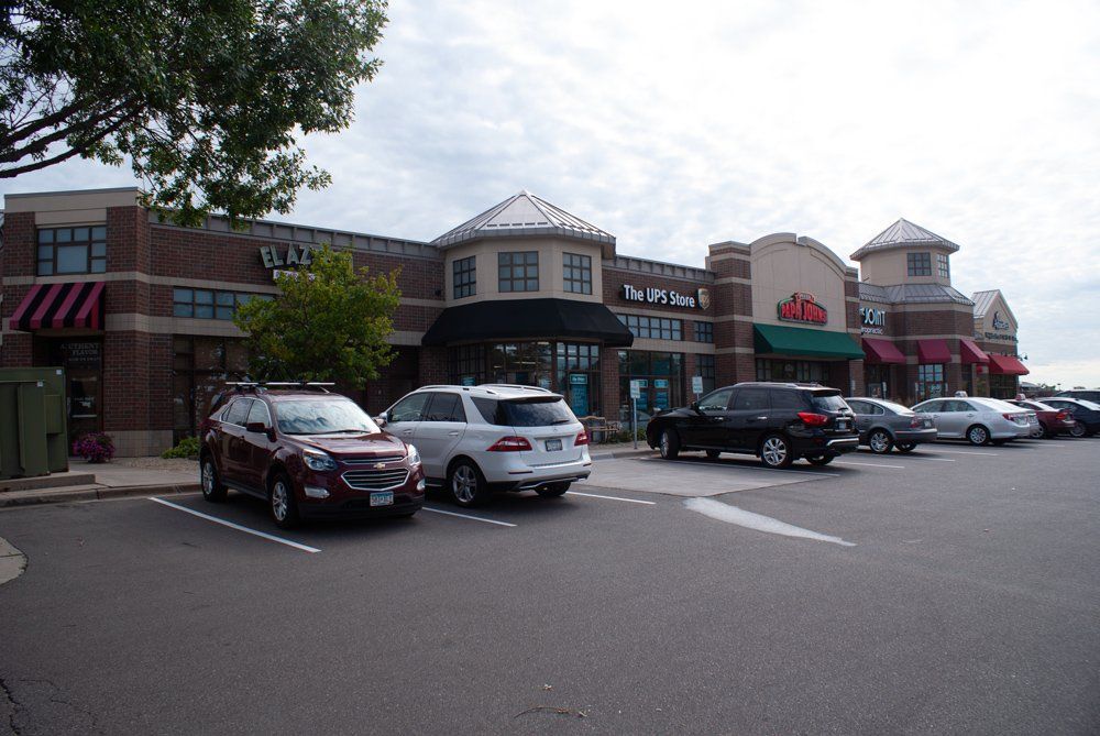 Applebees Building — Minneapolis, Mn — West Development