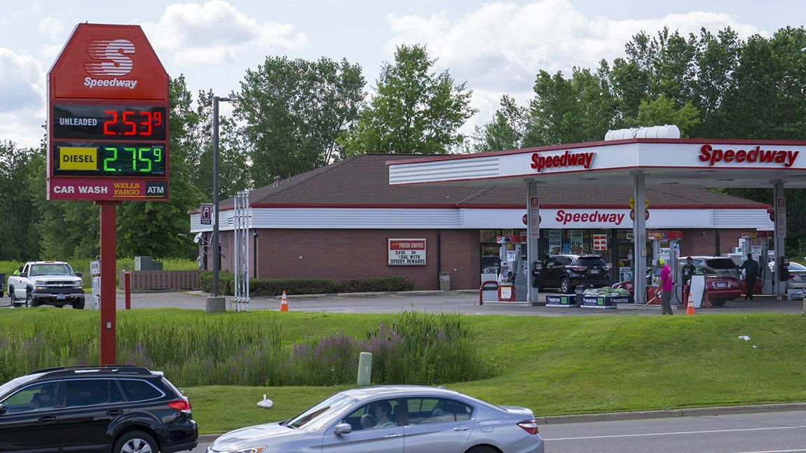 Speedway in Oakdale Building — Minneapolis, Mn — West Development