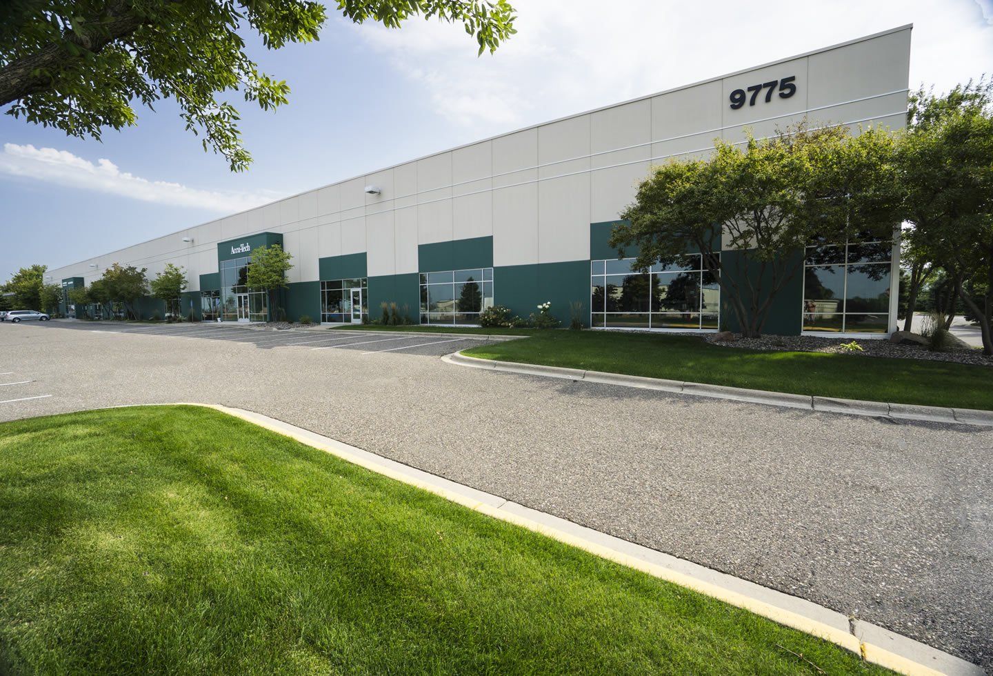 Maple Grove Building — Minneapolis, Mn — West Development