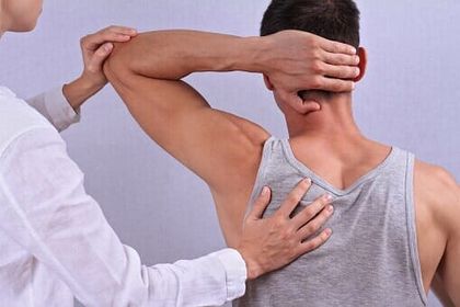 Treatment on man's back - Chiropractic in Sioux Falls, SD Treatment on man's back - Chiropractic in Sioux Falls, SD