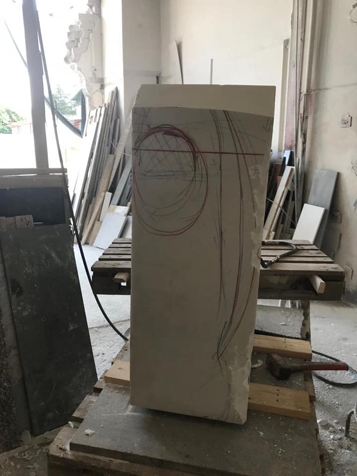 Lavorazione su misura in granito e marmo