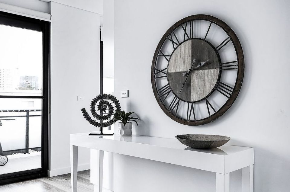 wall decor items