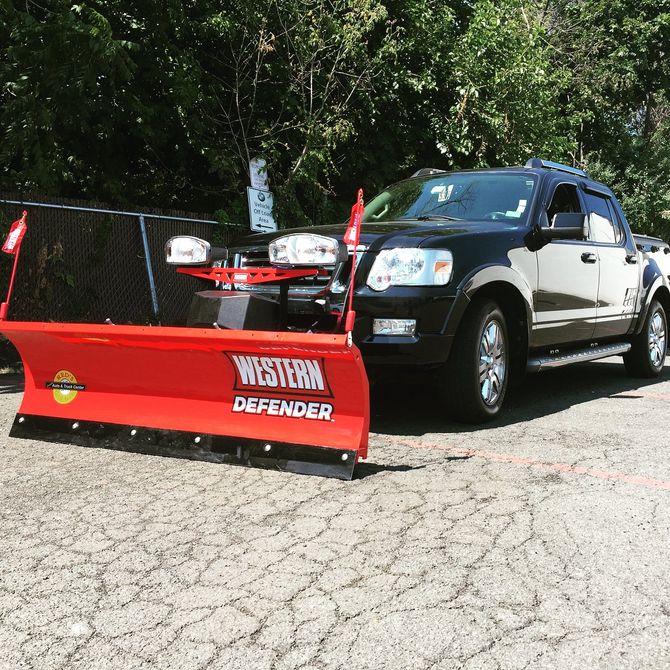 WESTERN SNOW PLOWS