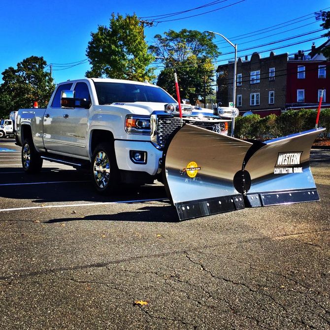 WESTERN SNOW PLOWS