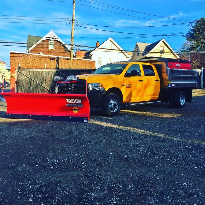 WESTERN SNOW PLOWS