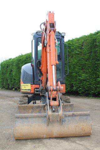 2.2 ton mini digger