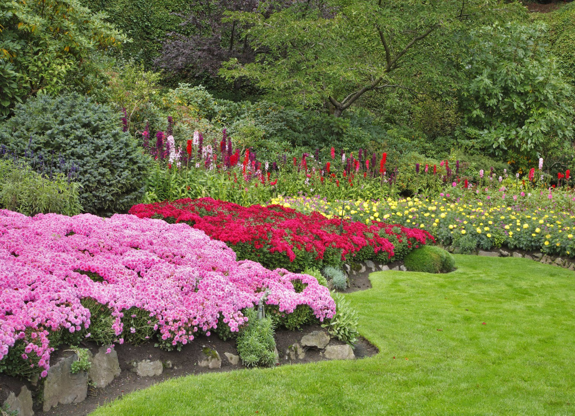 Modern Landscape ― West Melbourne ― Green Thumb Landscaping Inc.