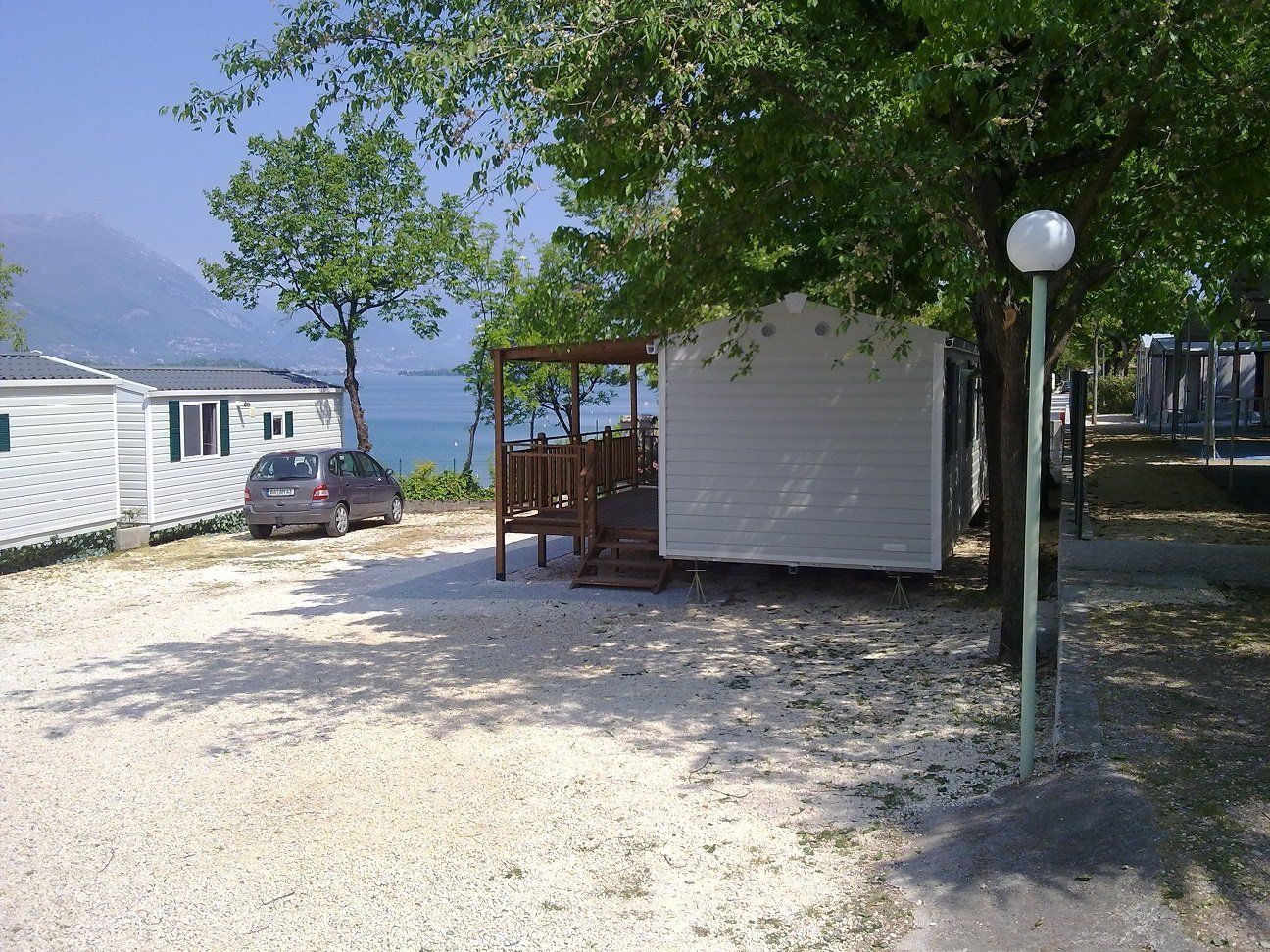 bungalow in camping su lago