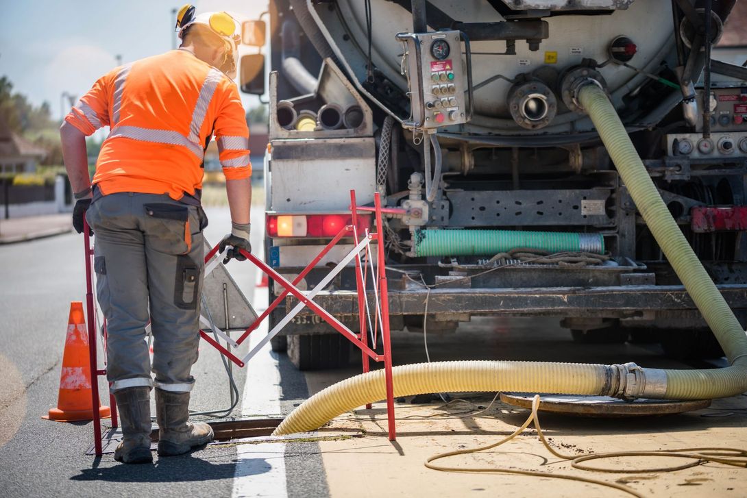 autospurghi a lavoro