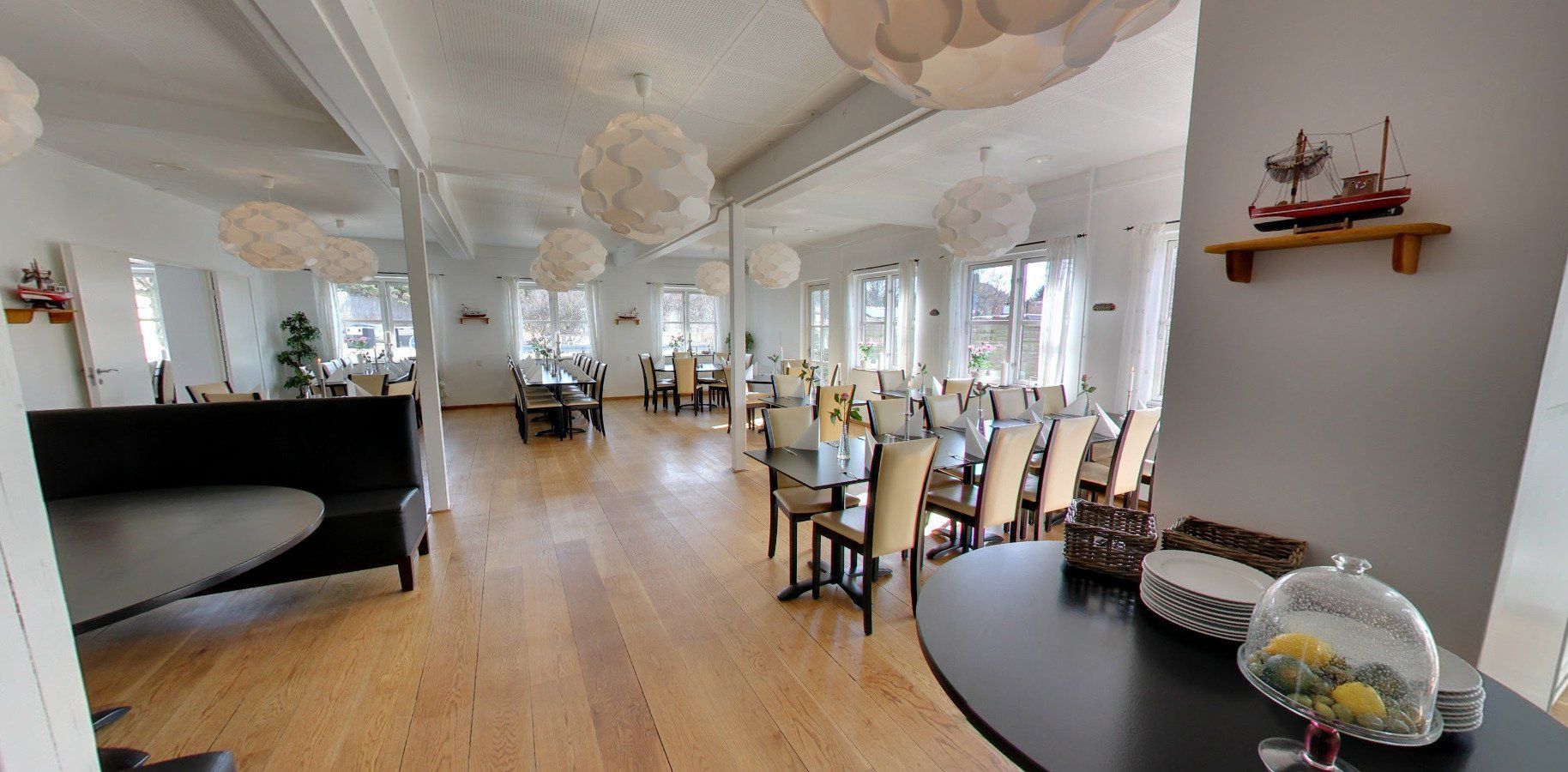 Restaurant Søstjernen tabeller