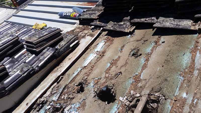 damaged roof