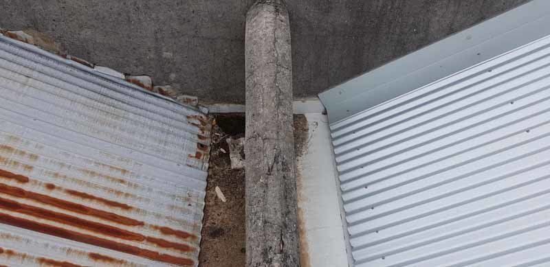 damaged and rusty roof