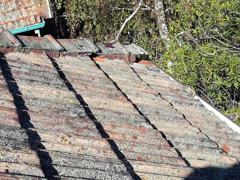 dirty roof