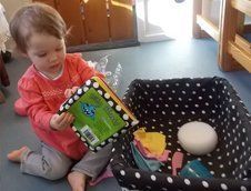 girl baby playing