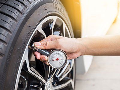controllo pressione gomme
