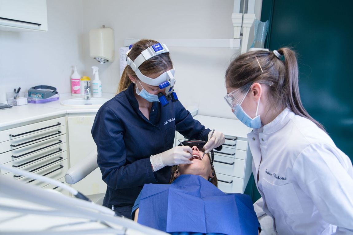 Trattamento di odontoiatria