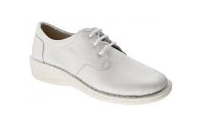 scarpa professionale con lacci