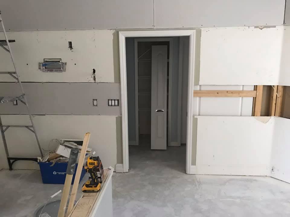 Fixing the Kitchen — Nokomis, FL — Bay Pointe Kitchen and Bath
