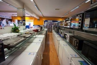 frigorifero, forno elettrico, friggitrice, piastra frigorifero, forno elettrico, friggitrice, piastra