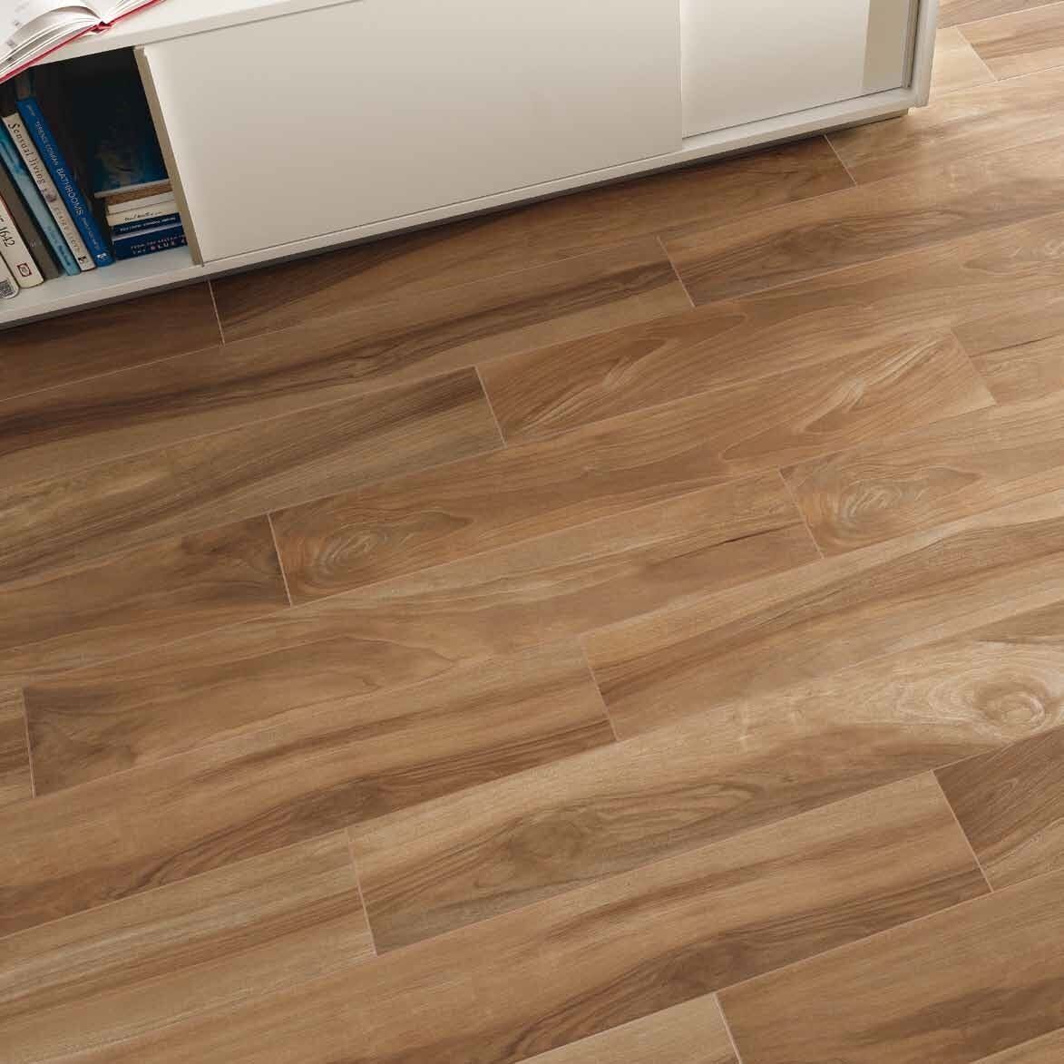 Wood Look Tile 8152