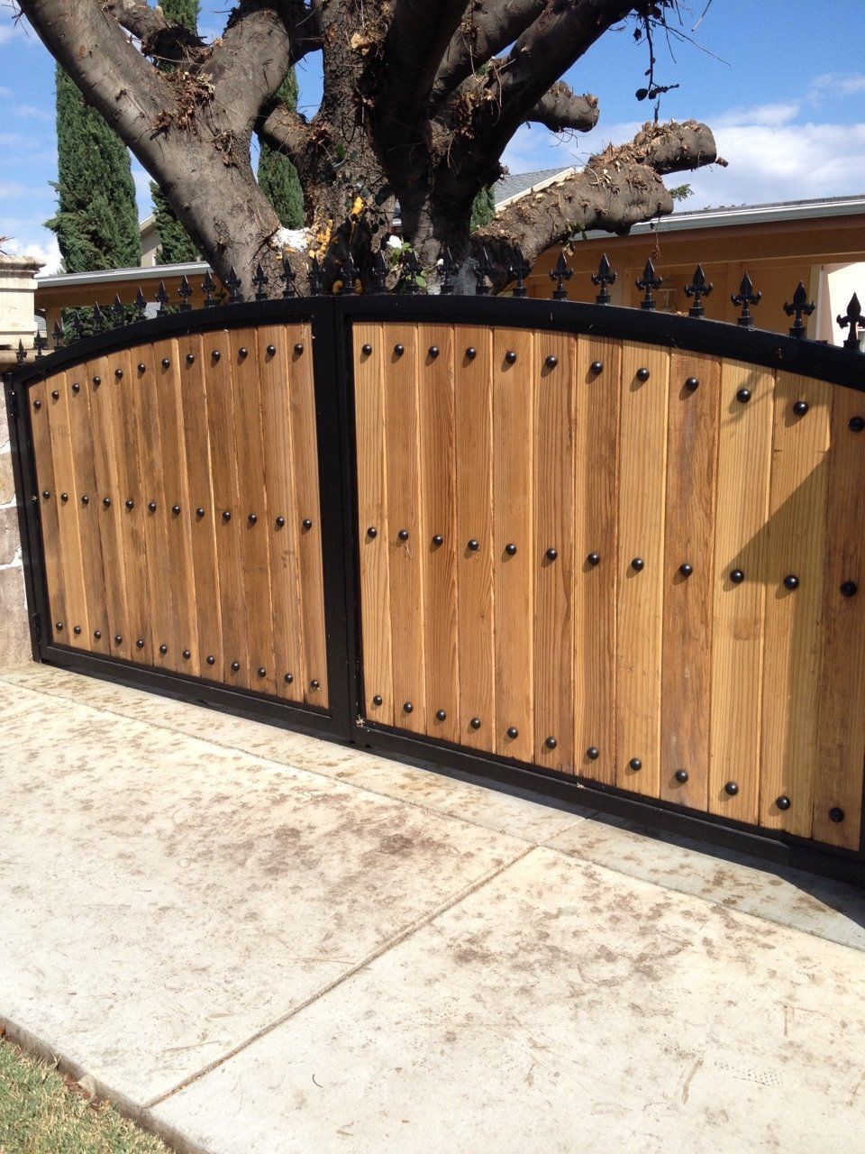 Fence Gates - Rocky's Fencing - Garden Grove CA