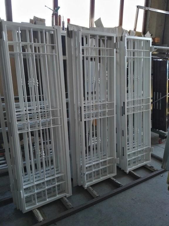 grate in ferro per portefinestra